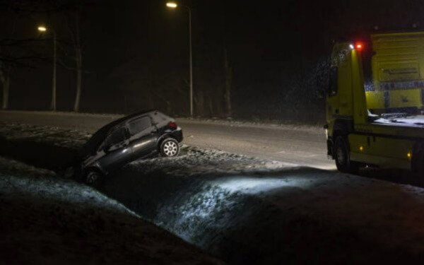 Brantford ON 24 hours towing